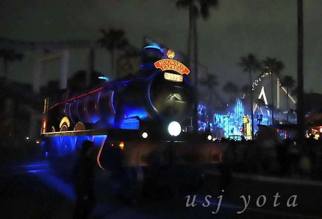 ナイトパレード