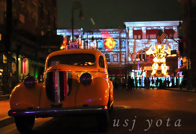 ユニバーサルスペクタクルナイトパレードのプロジェクションマッピング