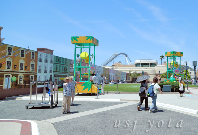 ウォーターサプライズパレードのステージ?