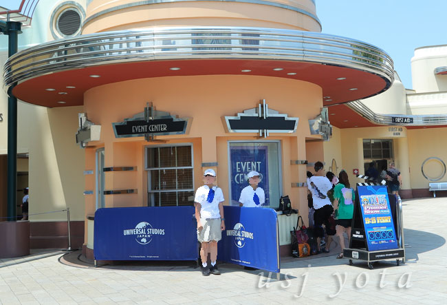 ワンピースプレミアショー当日券売り場