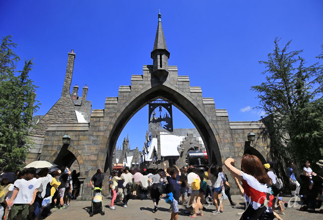 ホグズミード村の入り口