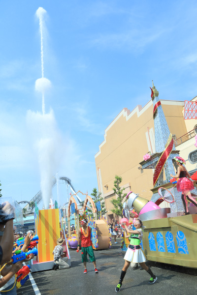 ウォーターキャノンの水柱