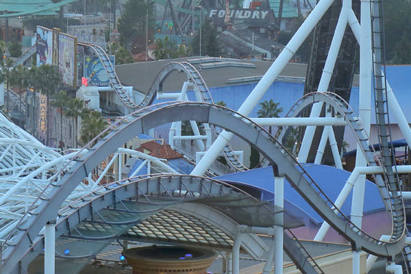 ハリウッド・ドリーム・ザ・ライド(バックドロップを含む)