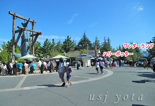 ミニオンパーク誘導通路