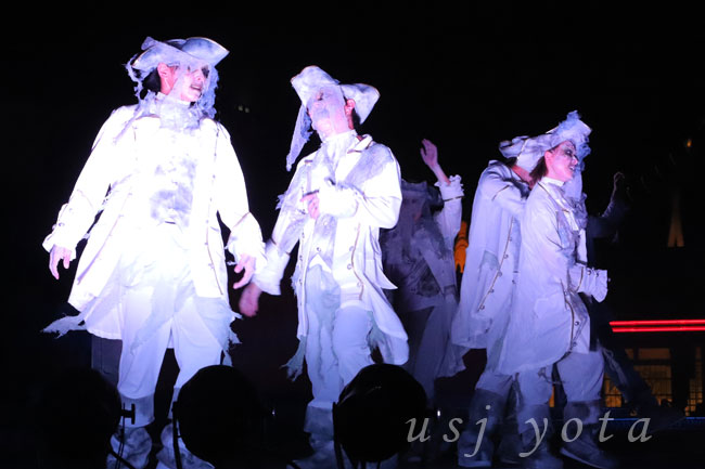 ゾンビでダンス