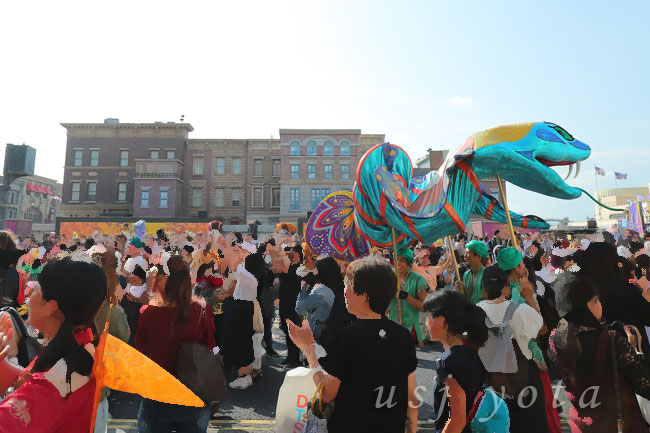 フェスタデパレード