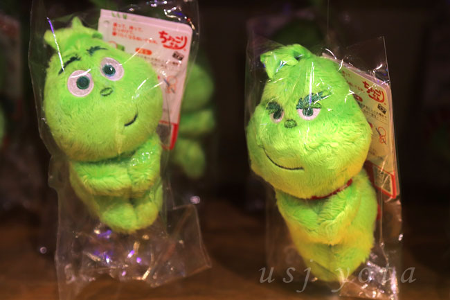 グリンチのぬいぐるみ