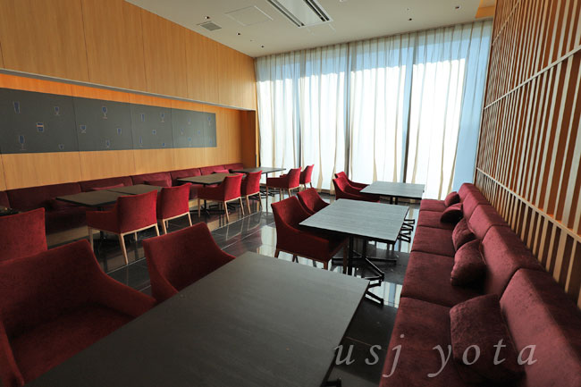 ザ シンギュラリ ホテルのレストラン