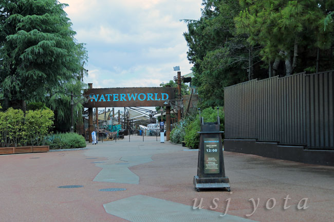 ウォーターワールドの入り口付近の写真