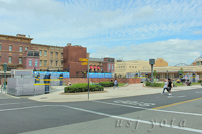 ミニオン・クール・ファッションショーの舞台