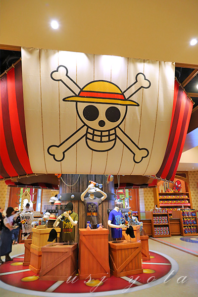 カリフォルニア・コンフェクショナリーの店内