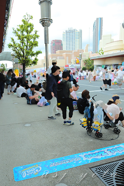 ビショ濡れエリアの境界を示すお知らせ