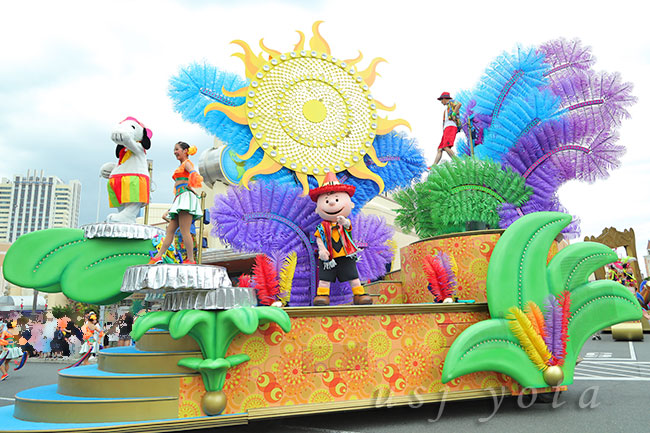 ウォーターサプライズパレード