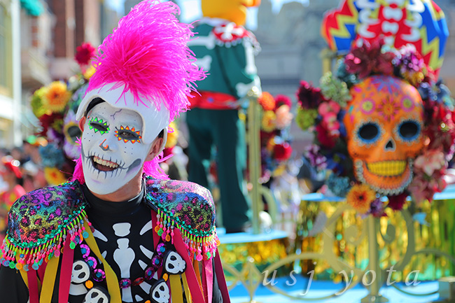 ハロウィーン・フェスタデパレード