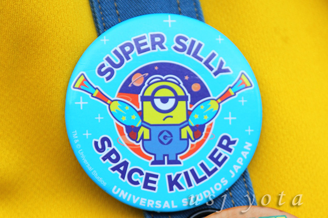 パーク内にある4か所のゲームコーナーすべてで、ゲームに失敗した場合、缶バッジをもらえるようになっていました。