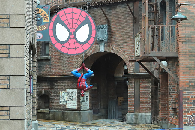 スパイダーマンのフォトスポット
