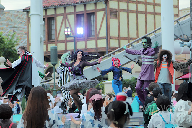 ユニバーサルモンスターライブロックンロールショー(ユニモン)のエンターテイナー