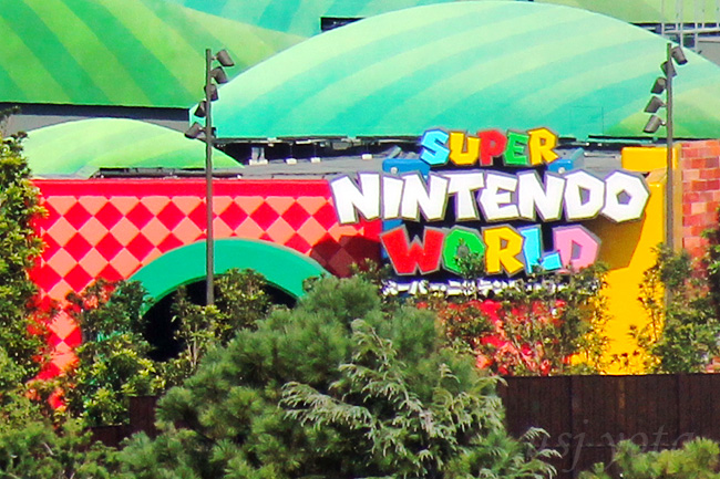 スーパーニンテンドーワールドの入り口