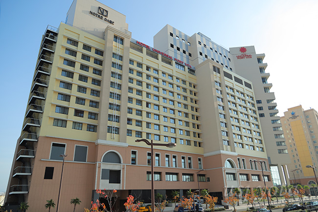 ホテルユニバーサルポートヴィータ外観