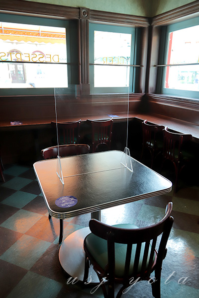 ルイズ N.Y.ピザ パーラーアクリル板