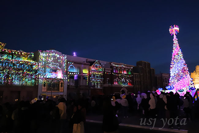 USJ 2021クリスマスツリーとプロジェクションマッピング