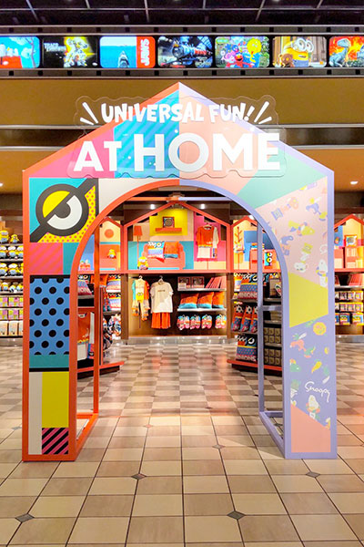 UNIVERSAL FUN！ AT HOME」グッズ売り場