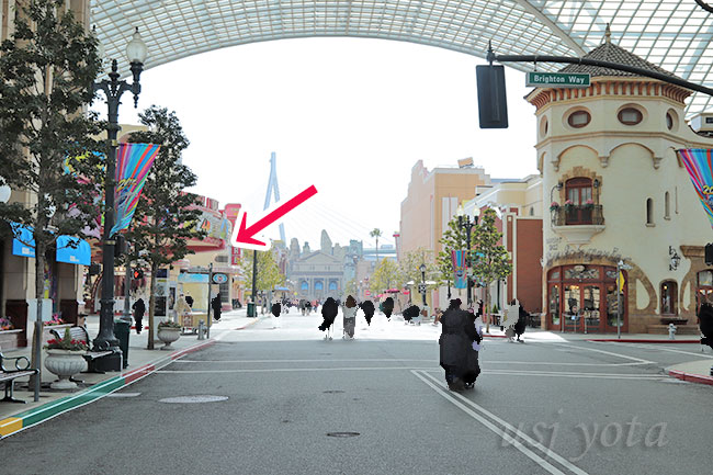 シネマ4D前交差点