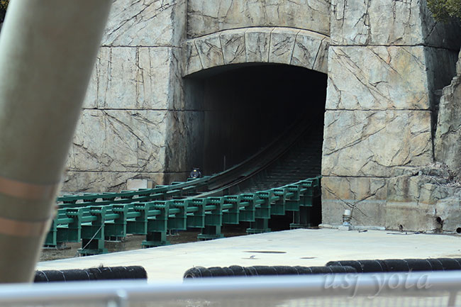 ジュラシック・パーク・ザ・ライドのメンテナンス