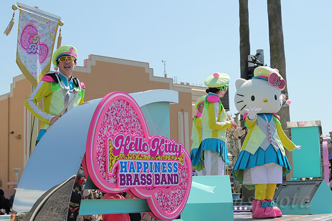 ハローキティ・ハピネス・ブラスバンド