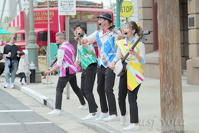 イースト・ミーツ・ウエスト・セレブレーション