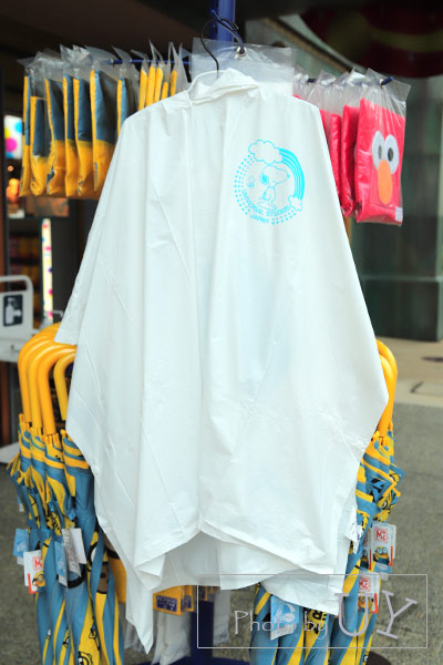 スヌーピーのポンチョ