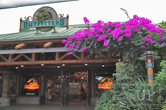 ジュラシックアウトフィッターズ