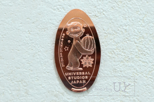 8月のメダリオンデザインは『おさるのジョージ』