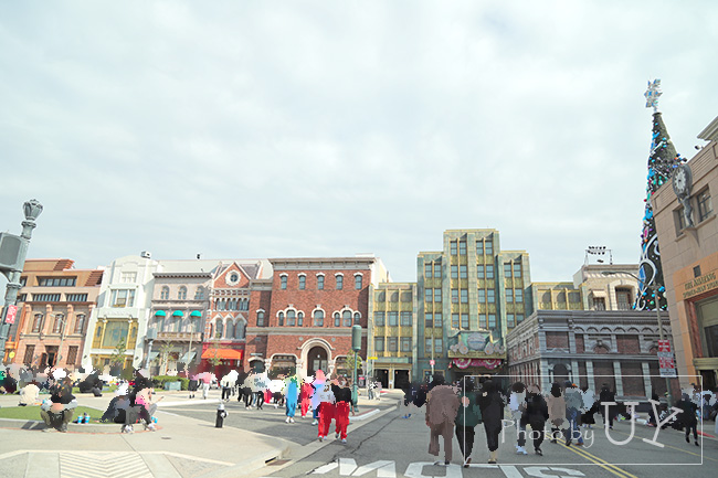 NO LIMIT! クリスタル・ツリー＆スペクタクル・オブ・ライツ【グラマシーパーク】