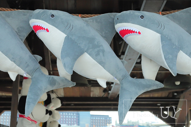 ジョーズのぬいぐるみ