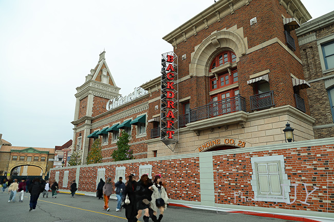 バックドラフトの建物