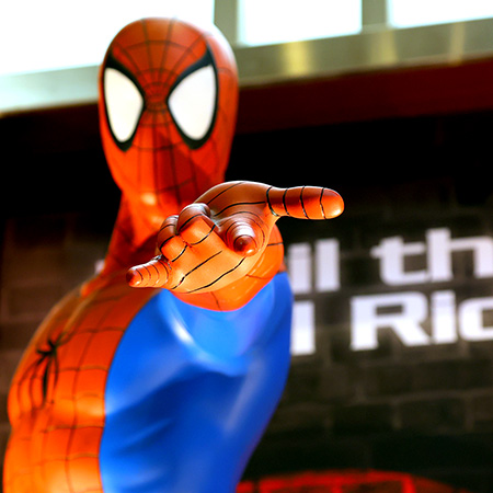 スパイダーマン