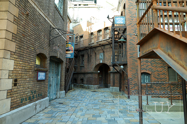 旧スパイダーマンフォトスポット