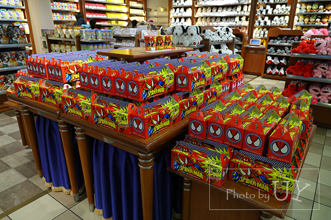 スパイダーマンのお土産「すぱいだぁ麺」