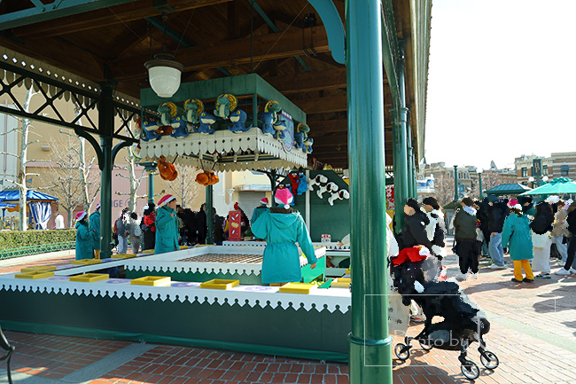 メルズドライブインの前にあるゲームコーナー『フェスティバルインザパーク』