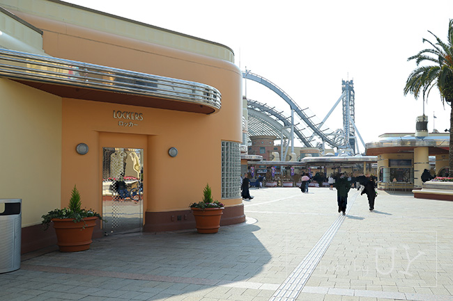 コインロッカー