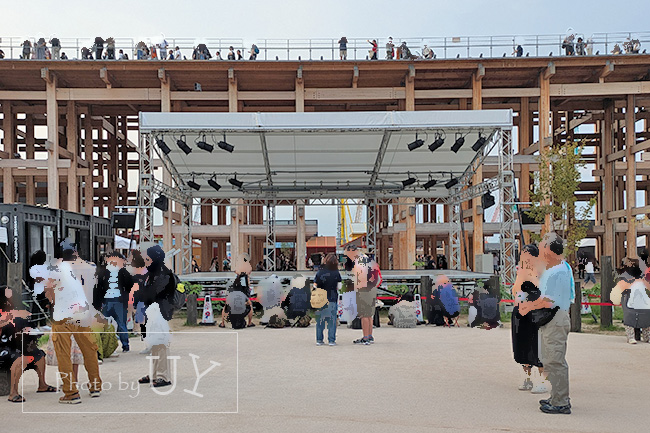 大阪・関西万博会場内ポップアップステージ北