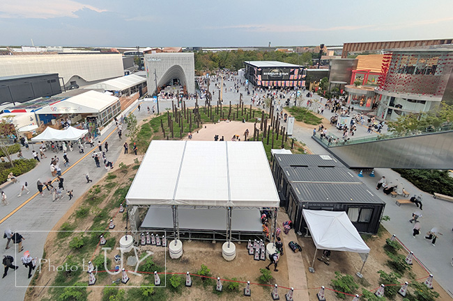 大阪・関西万博会場内ポップアップステージ北