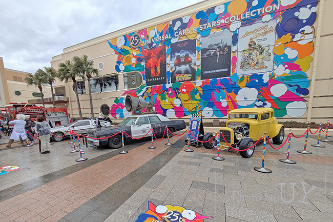 USJ年間パスセンター前のユニバーサル・カーズ・アンド・スターズ・コレクションの全体風景