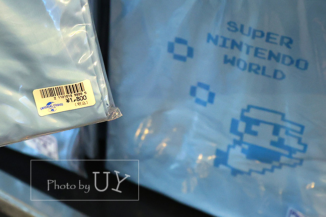 USJニンテンドーワールド仕様の大人用ポンチョ価格タグ1800円