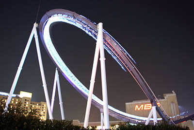 ハリウッドドリームザライド 夜景