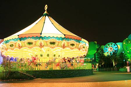 マジカル・オズ・ゴーラウンド 夜景