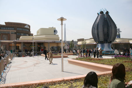 ファンタスティック・ワールド　特別鑑賞エリア