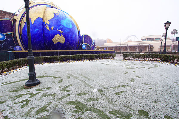 雪のUSJ