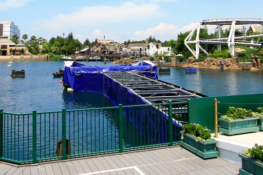 ラグーンの舞台